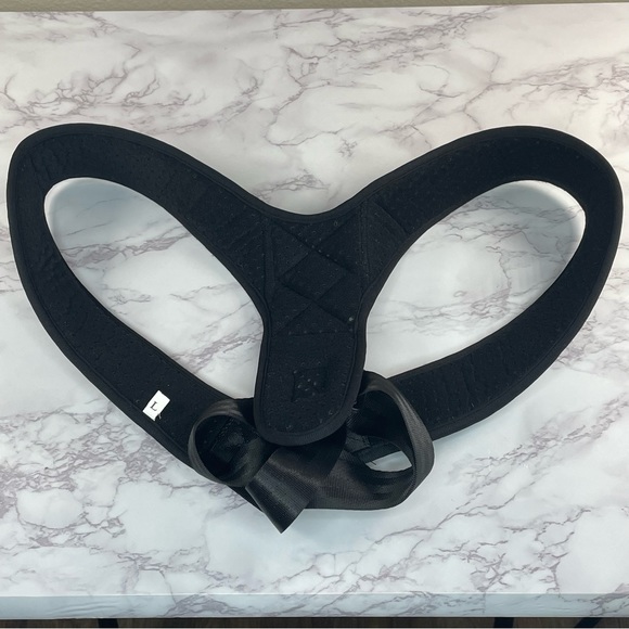 Posture Corrector Brace For Pain Relief - Picture 3 of 6